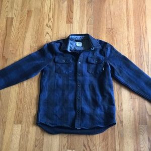 Vans Heavy Duty Flannel in Blue, Size Small